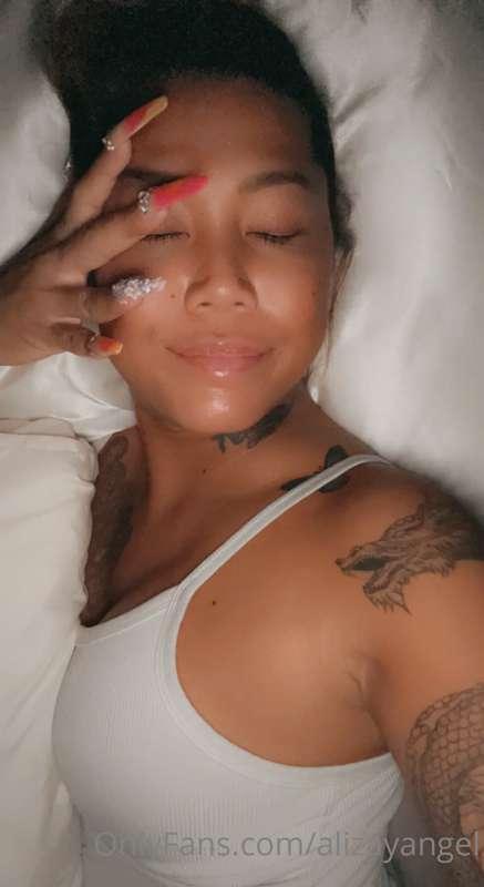 I need a full body massage 😩🥹