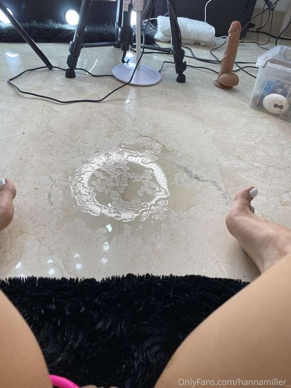 💦 try to guess what it is 😈 I’ll post a video of JOI & SQUIR..