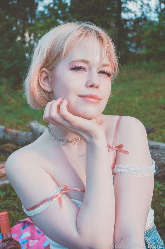 white_blond image #1