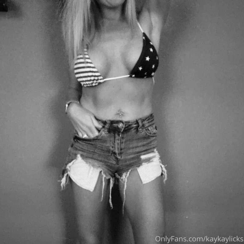 Photo drop later today! Can't wait to show the new pics to y..