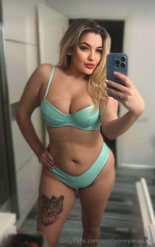 @marymii
Free subscribe ✅
This @marymii wanna feel you insid..