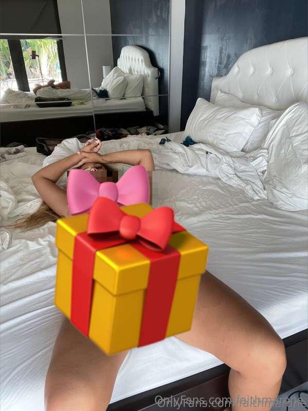 Let me be the gift that just keeps on giving & giving until ..