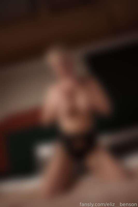 eliz__benson image #1