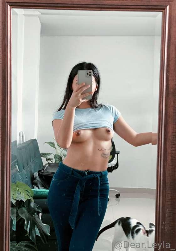 I can make your dreams cum true 💦 Ask for your own custom vi..