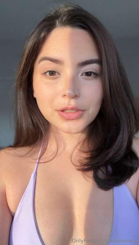 Would you like to videocall me? Hit me up 