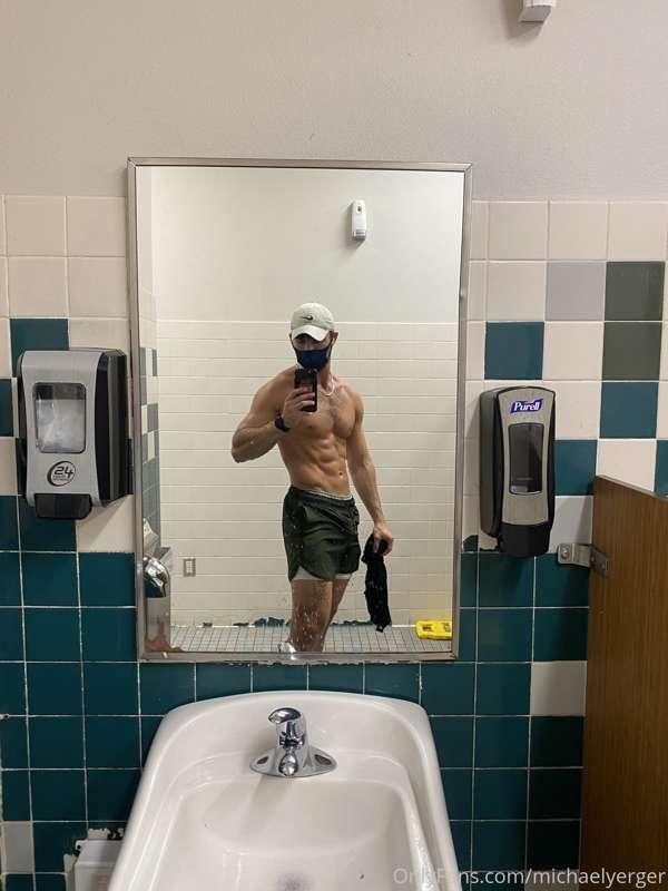 little cardio/lift in before day 2 with guess!