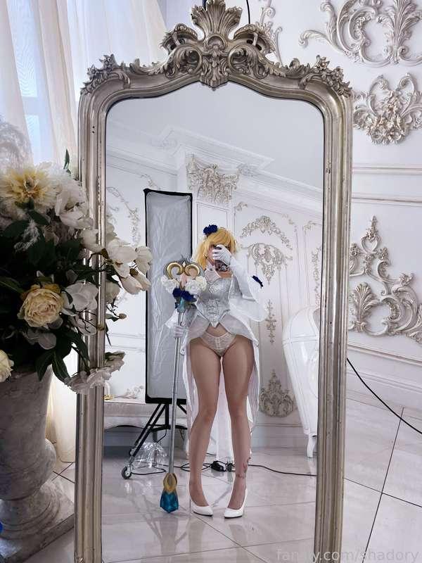 I hope you are waiting for my Lux Crystal Rose 👀