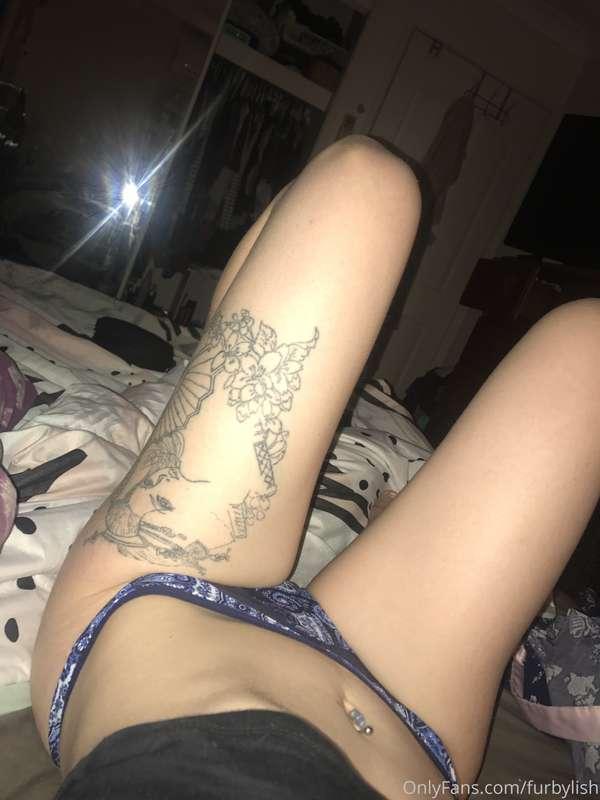A lil something