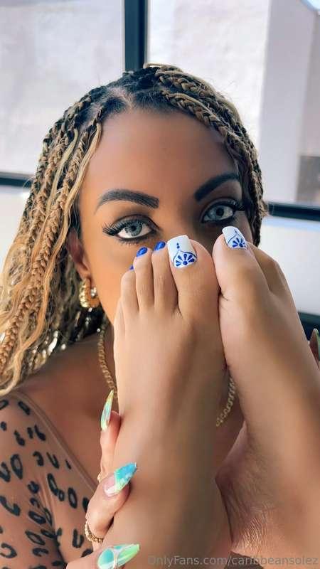 Lost in your gaze 💖@alicia_justine 