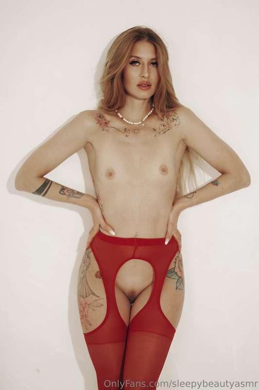 Crotchless pantyhose are perfect with a short skirt. Excitin..