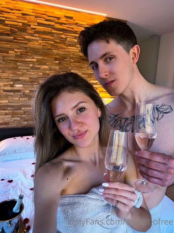 Hi everyone! 👋
Welcome to our Onlyfans profile! 🚀
Finally we..