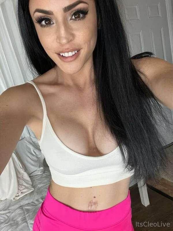 It's a beautiful day to come say hi to me!!! 🥰