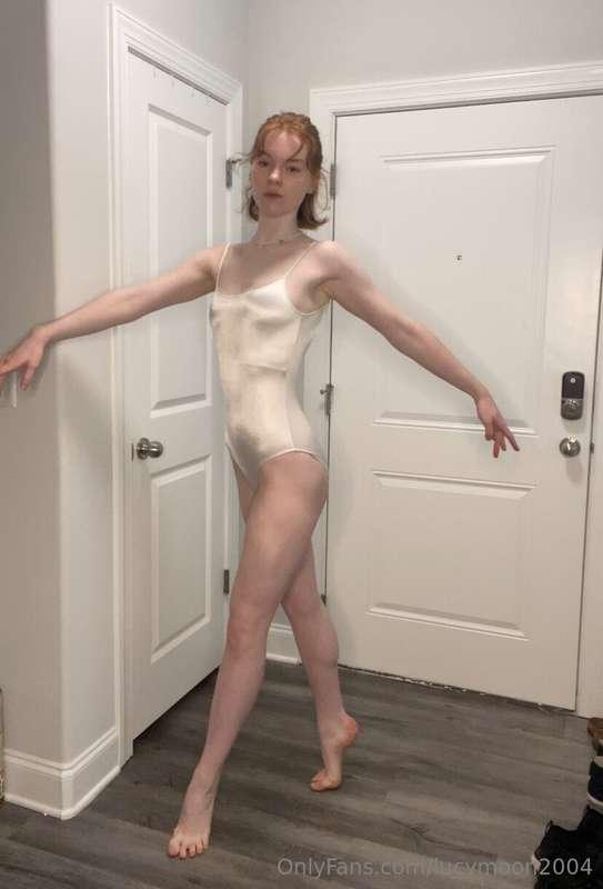 lucymoon2004 image #0