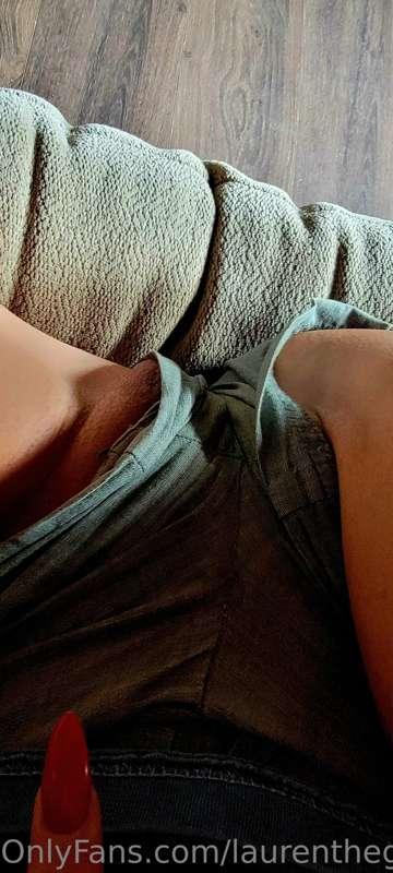 It's hanging out of my shorts 😋