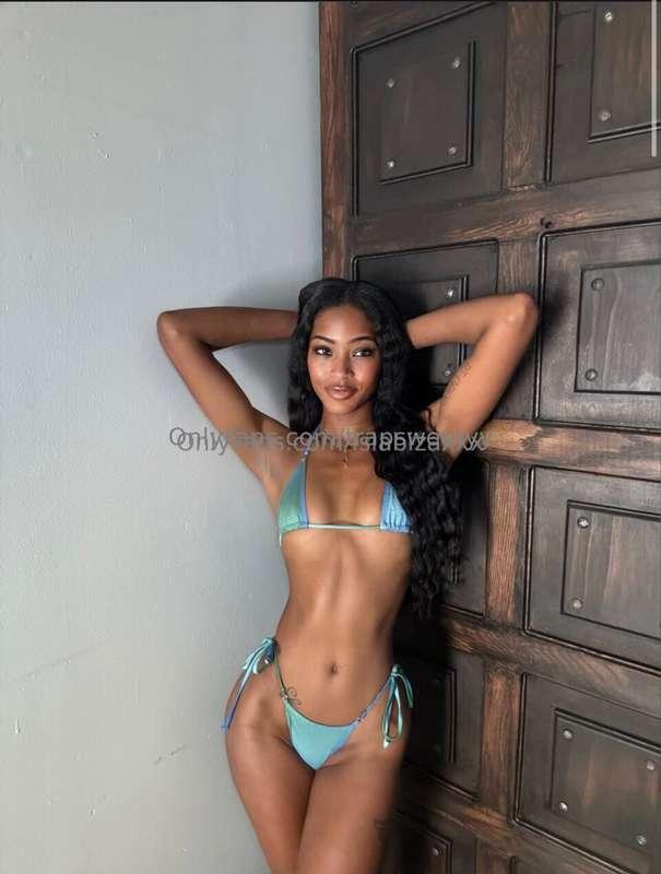 🚨EX EBONY NFL CHEERLEADER@islabizaxxx is ONLINE!!😈😈FIRST TIM..