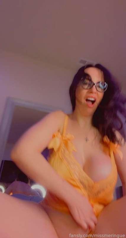 missmeringue image #1