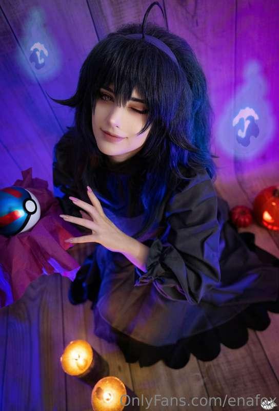 "No...you're not the one.." 👻

Do you think the Hex Maniac w..
