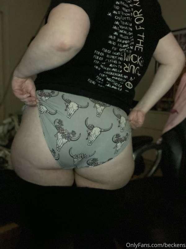 The lingerie finally came in today! Gonna take some time wit..