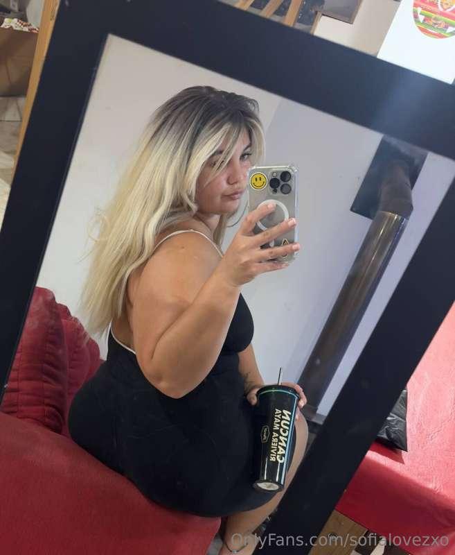 how's your day going? chat me xx