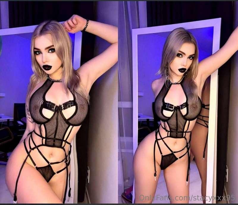 ## GOTH BLONDE 😈  

@linda_goth

@linda_goth

🟢is online now..