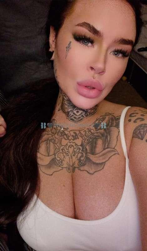 What's Your favourite thing about me?x