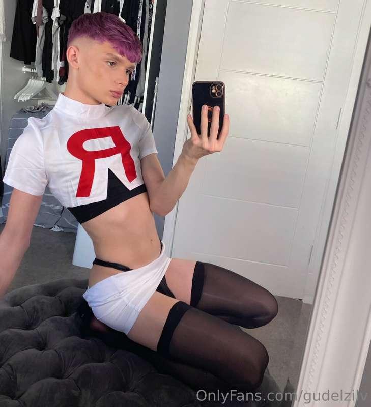 Prepare for trouble !🚀😻