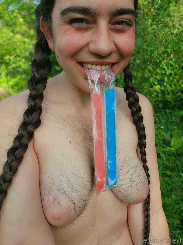 It's flavor-ice season!! 🤤 What's your favorite flavor? 🧊🌈 I..