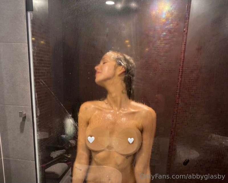My VIP site is still 30% off @abbyglasbyvip 🔥🔥 full nudity o..