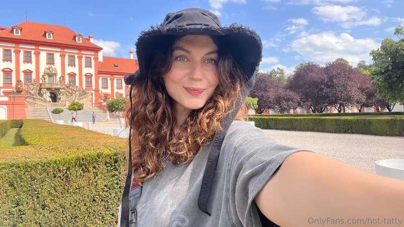 Traveling makes the senses more vivid😍 A person opens up his..