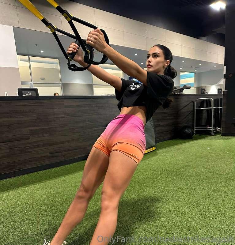 Building some upper body strength and core stability with TR..