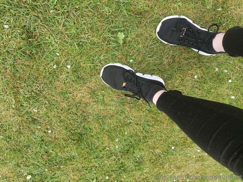 reddevilfeet image #0