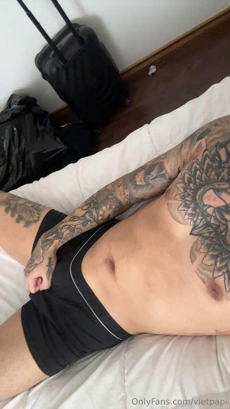 I think its time to remove these underwear 🤭