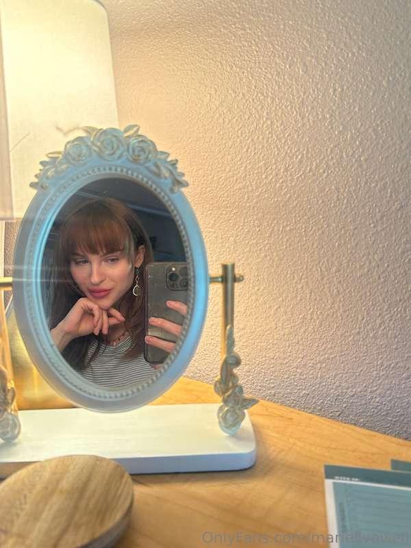 Question!!! Should I go LIVE tonight, @ 7 pm CST what should..