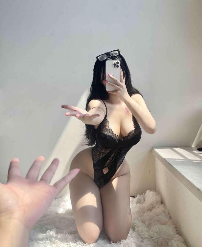 For all my lingerie lovers. (9Pics)