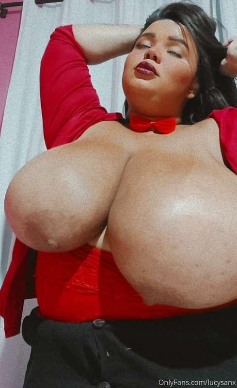 lucysanx image #1