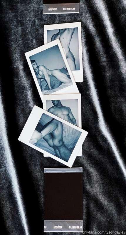 Decided to flip some more polaroids 🤷🏼‍♂️ Hope you’re all ha..