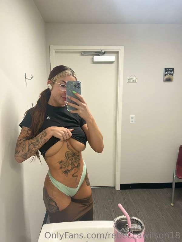 Nurse by day, TikTok star by night, my sexy friend @roxystyl..