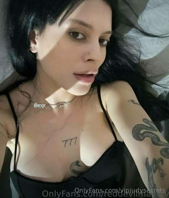 I am in a very naughty mood 😋😈