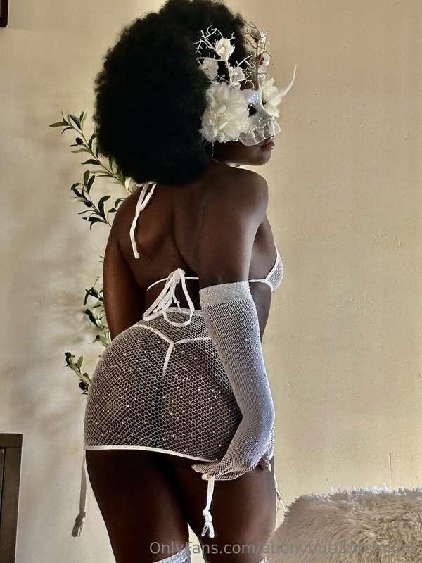 ebonybuttspremium image #7