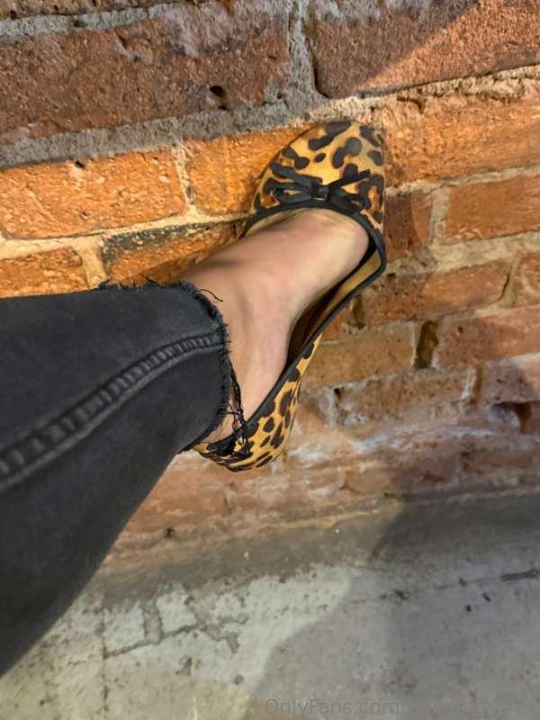 queenfeetred image #13