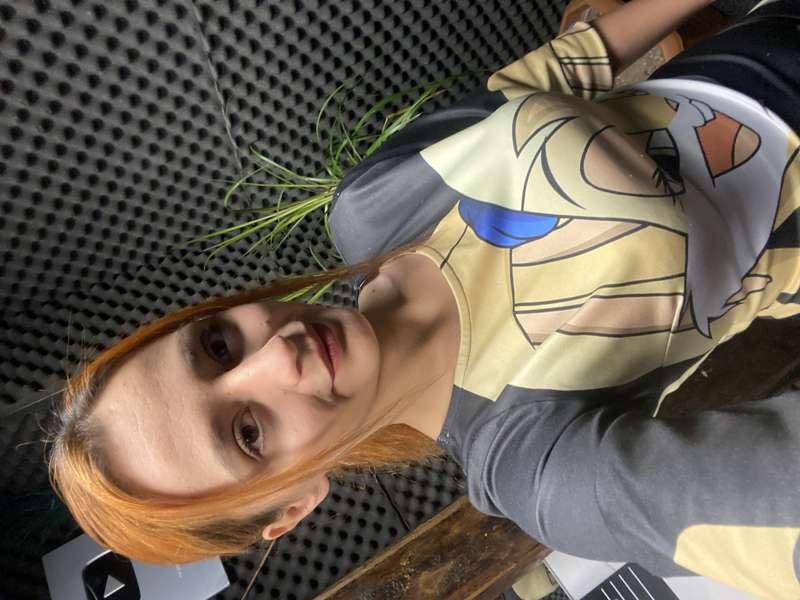 melek%20asmr%20massage%20 main image