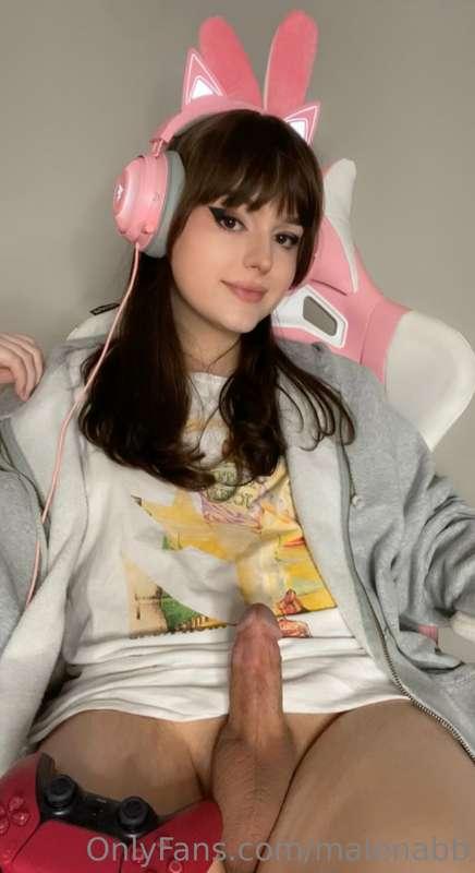 gonna take a break from this game so we can cum together ;)