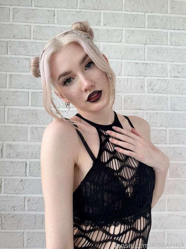 rozafina image #2