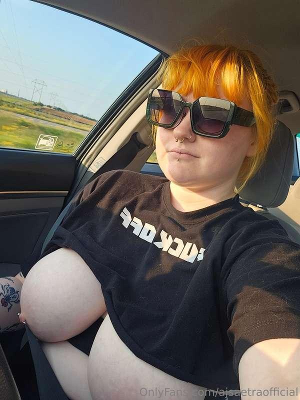 Tits out while driving 🚗