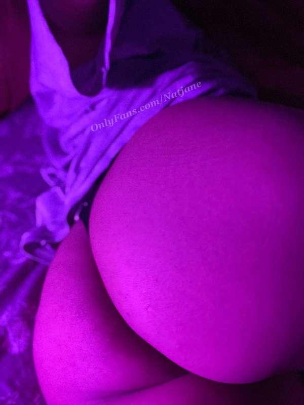 booty in portrait mode