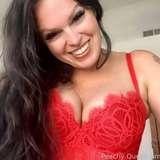 peachyqueenamelia