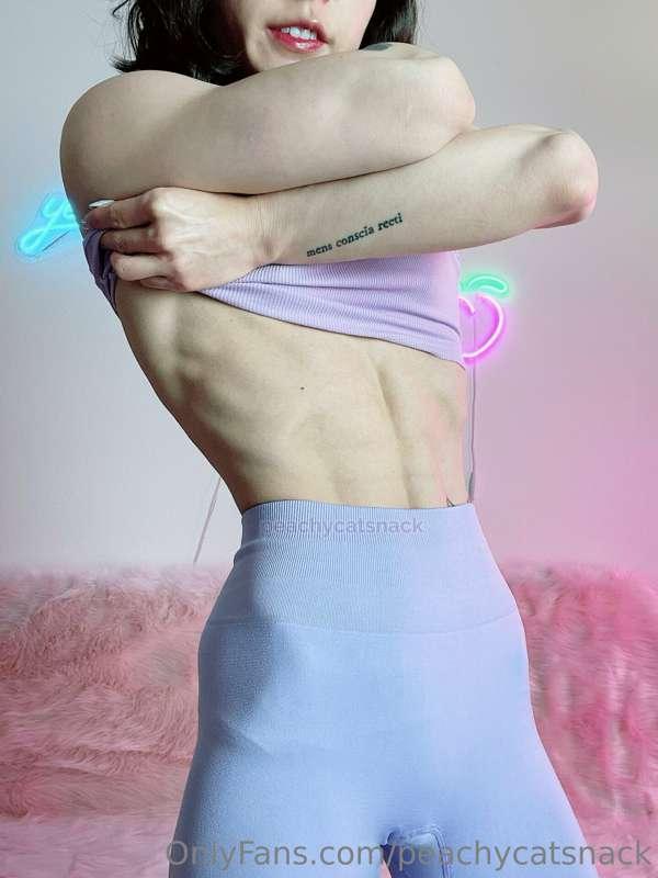 peachycatsnack image #0