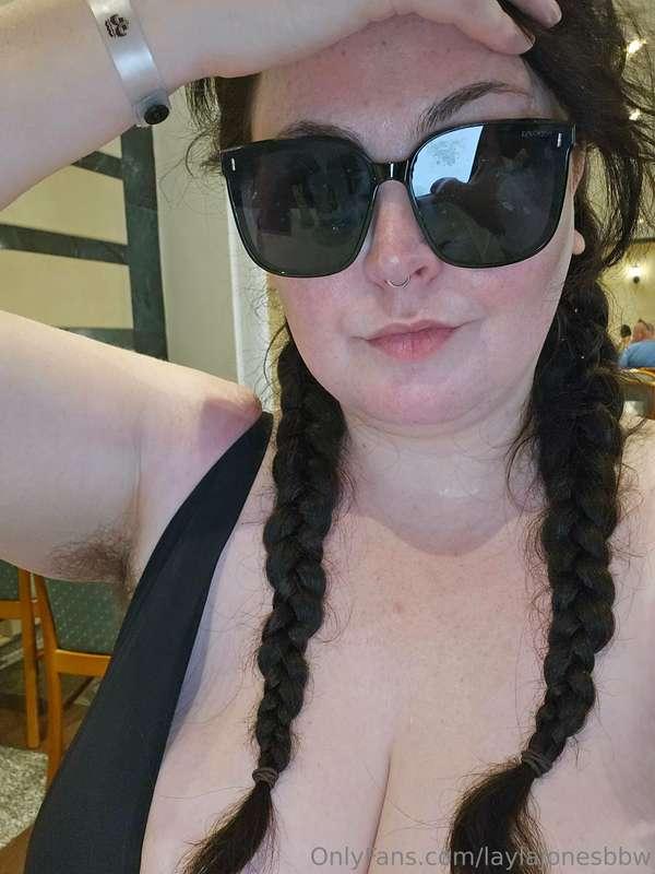 Say Hi in my DMs 👋🏻