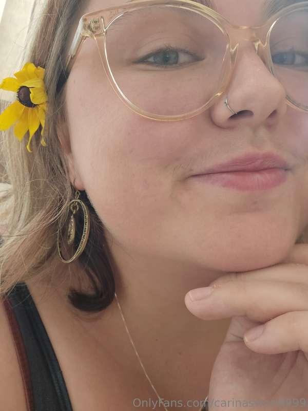 ✌️