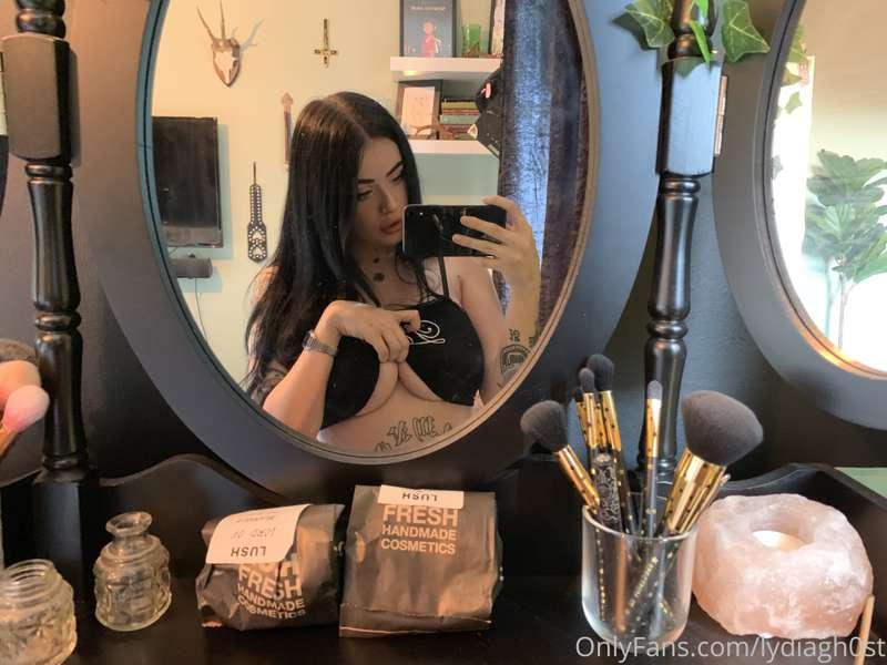 🖤